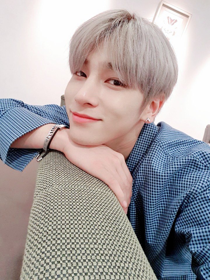 hangyul pics tweet media
