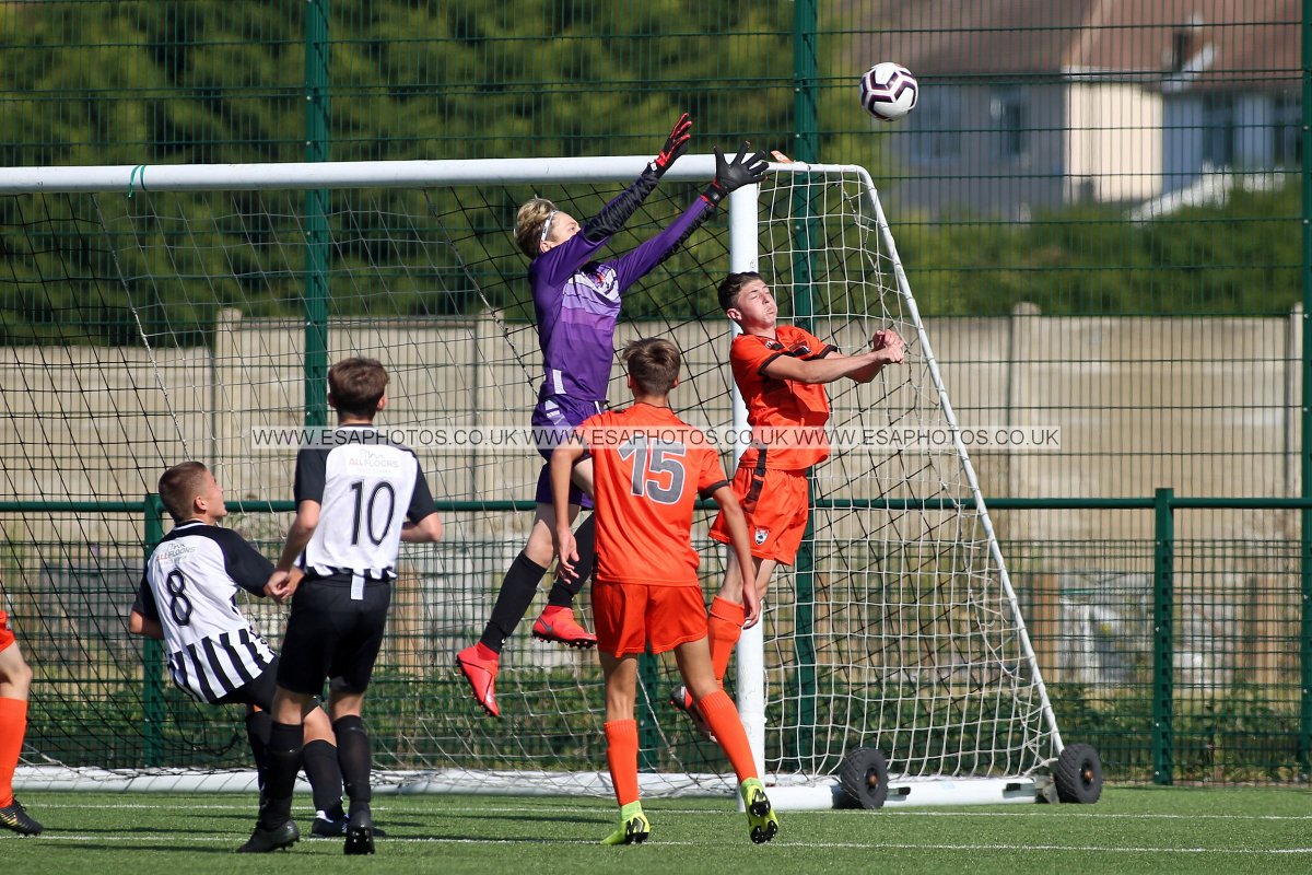 Images from <a href="/KentYouthLeague/">KentYouthLeague</a> U15 <a href="/KSportsfcyouth/">K Sports FC Youth</a> v @LordswoodFC  now on our web site esaphotos.photoshelter.com/gallery/KSPORT…
