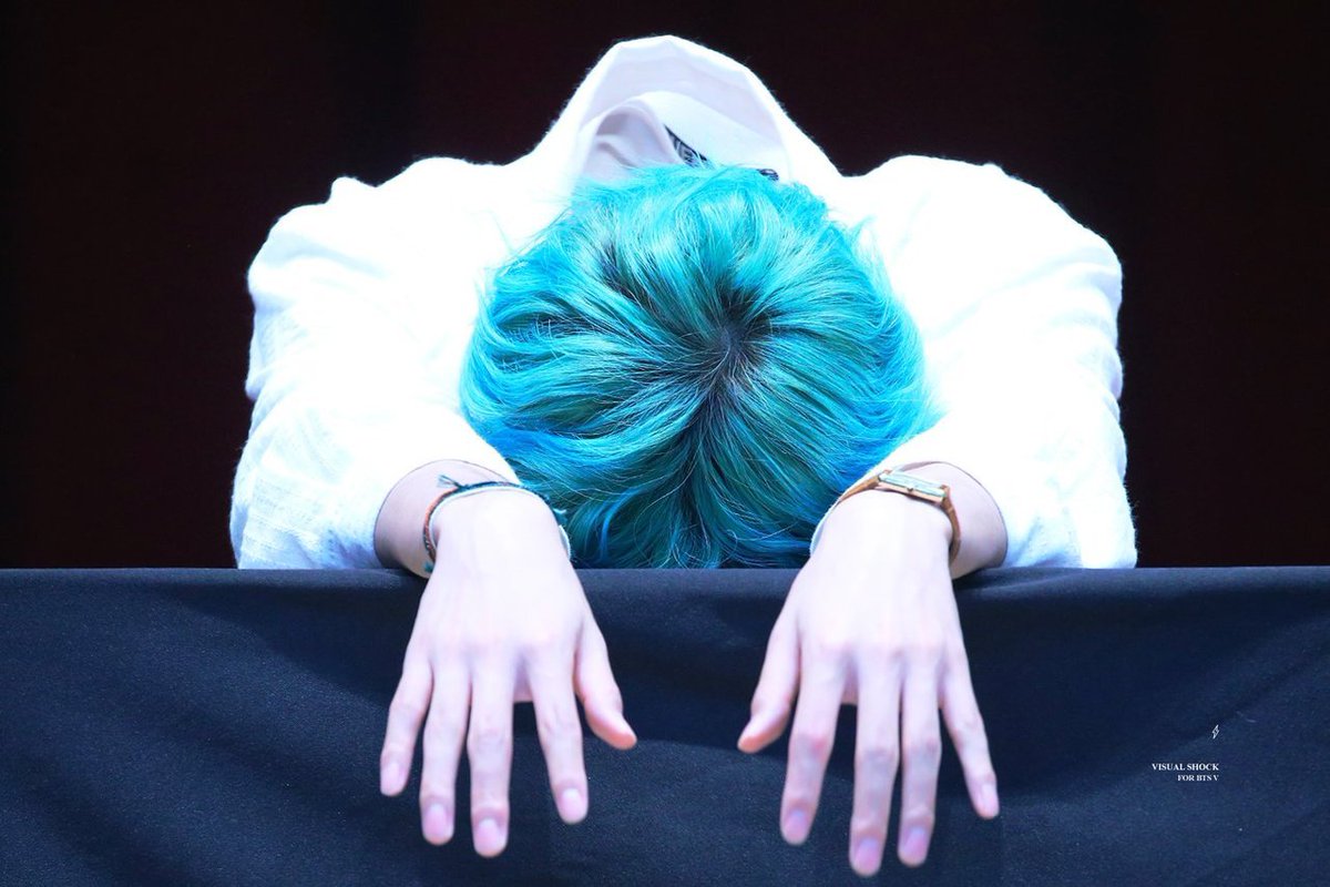 Koreaboo's tweet photo. Waiting for BTS to come back like: https://t.co/4scLgm4Agf