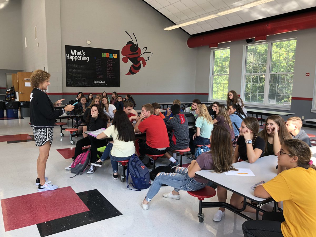 CrystalStuco's tweet photo. First full student council meeting of the school year, excited for whats to come 😉 #MASC https://t.co/1YQV4MdkJI
