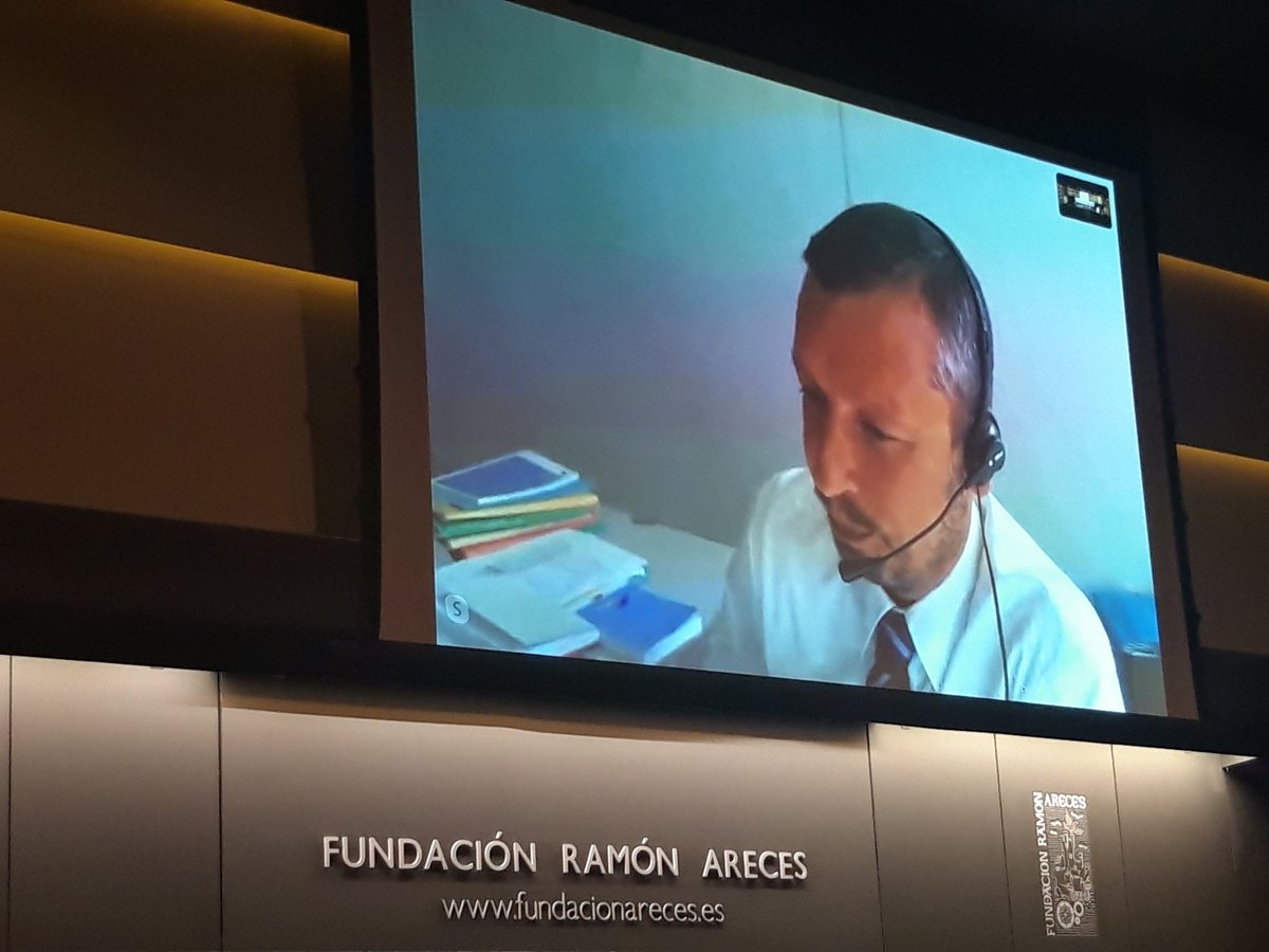 FundacionAreces's tweet photo. José Manuel Fernández Arroyo, Jefe de Sector - Implementación del programa Erasmus+: "Los puestos científicos en las Instituciones Europeas combinan la estabilidad y un constante desafío en un entorno internacional." https://t.co/wVsJOkCjyT