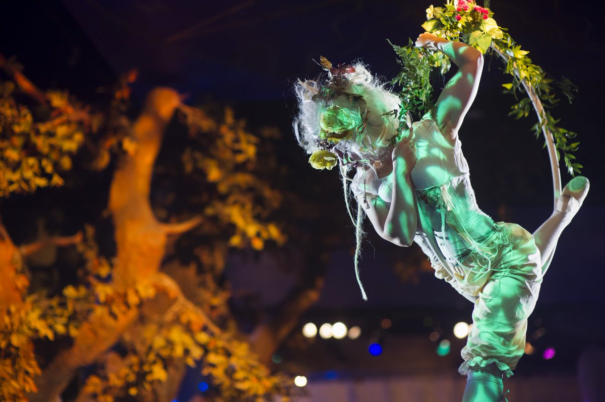 SwanAbout's tweet photo. Let us entertain you! From stylish floristry to full theme interpretation, our little black book is bursting with our hand-picked suppliers, whom we can whole-heartedly recommend to help curate a spectacular event. #partyplanning https://t.co/f0UnWRdwzM