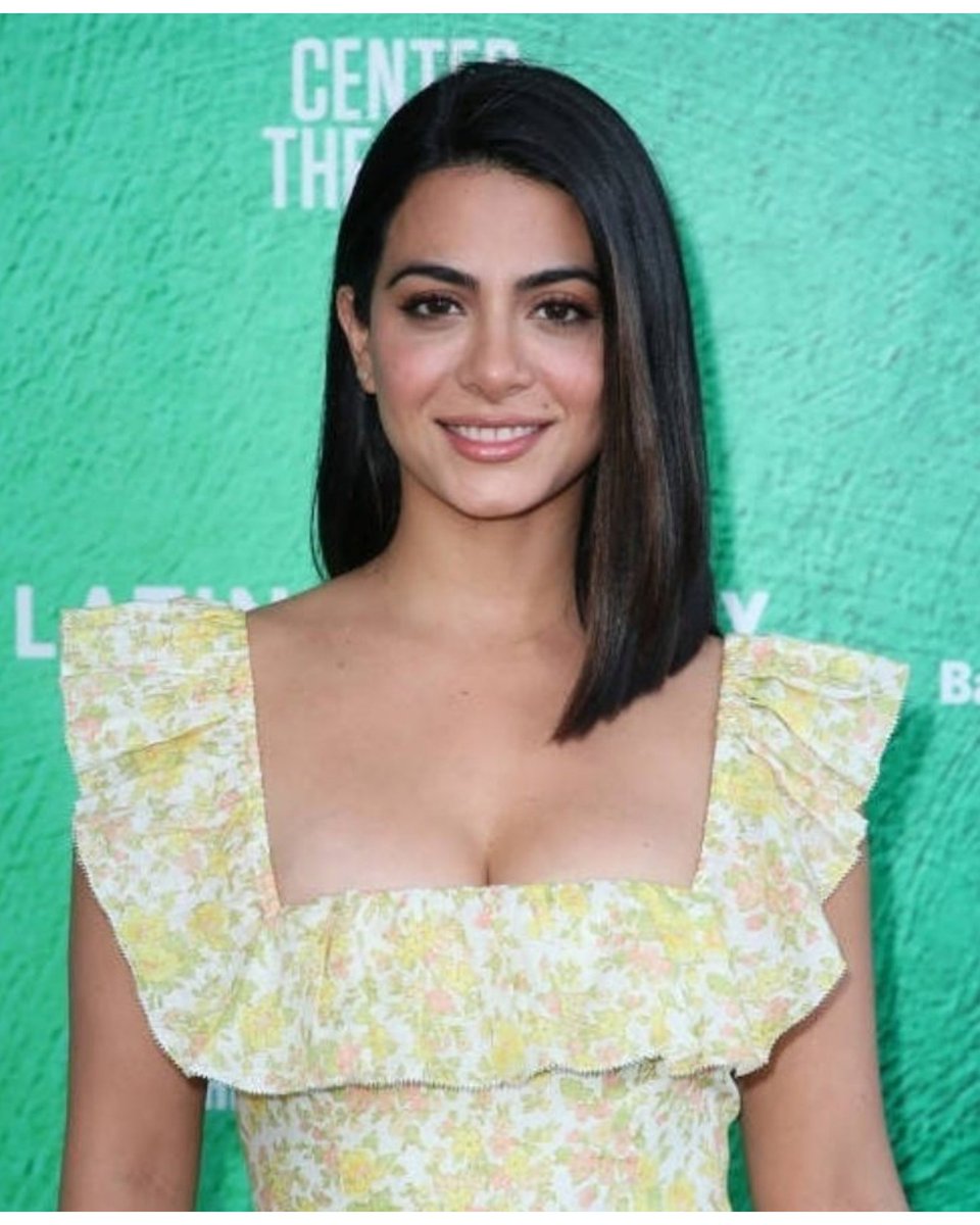 sizzy_world's tweet photo. Emeraude Toubia at #latinhistoryformorons https://t.co/P0dOPNKyQJ