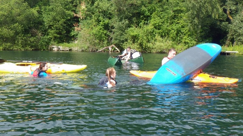 Looking for an FSRT course? Places available at Taplow Lake near Maidenhead on Wednesday 25 September, see engagewatersports.com/british-canoei…
