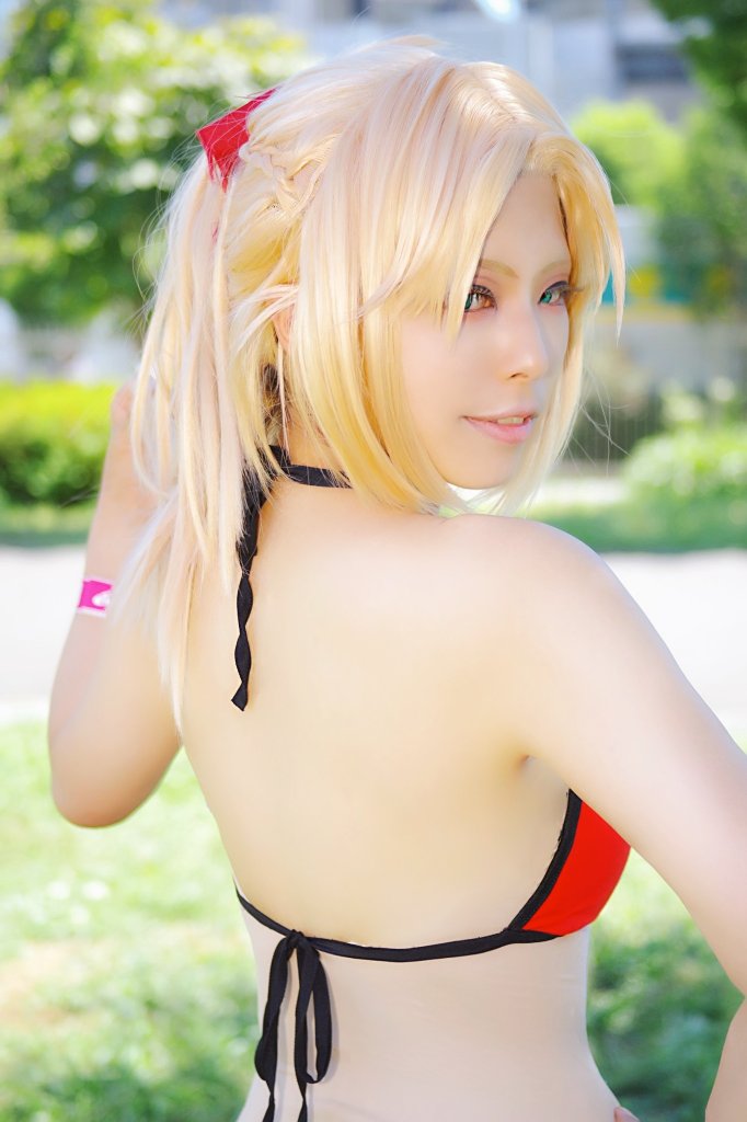 k_megane2525's tweet photo. 【⚠cosplay / 肌色注意!】
fgo*水着モードレッド
夏コミ3日目のお写真!
初出しでボロボロでしたが、暑い中撮影していただきありがとうございました!🙌✨
📷💥カズ・ネルソンさん( @adelaide_miriam)
#紺コス #c96cos https://t.co/G36oz4ms84