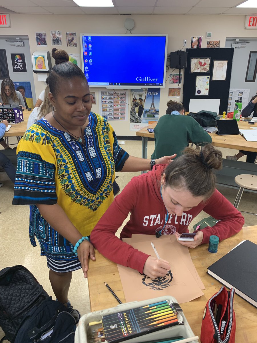 GPrepIB's tweet photo. IB HL art in session! #mrsfab #GPrepIB #gslearning #IB https://t.co/gvYjWzXQAU