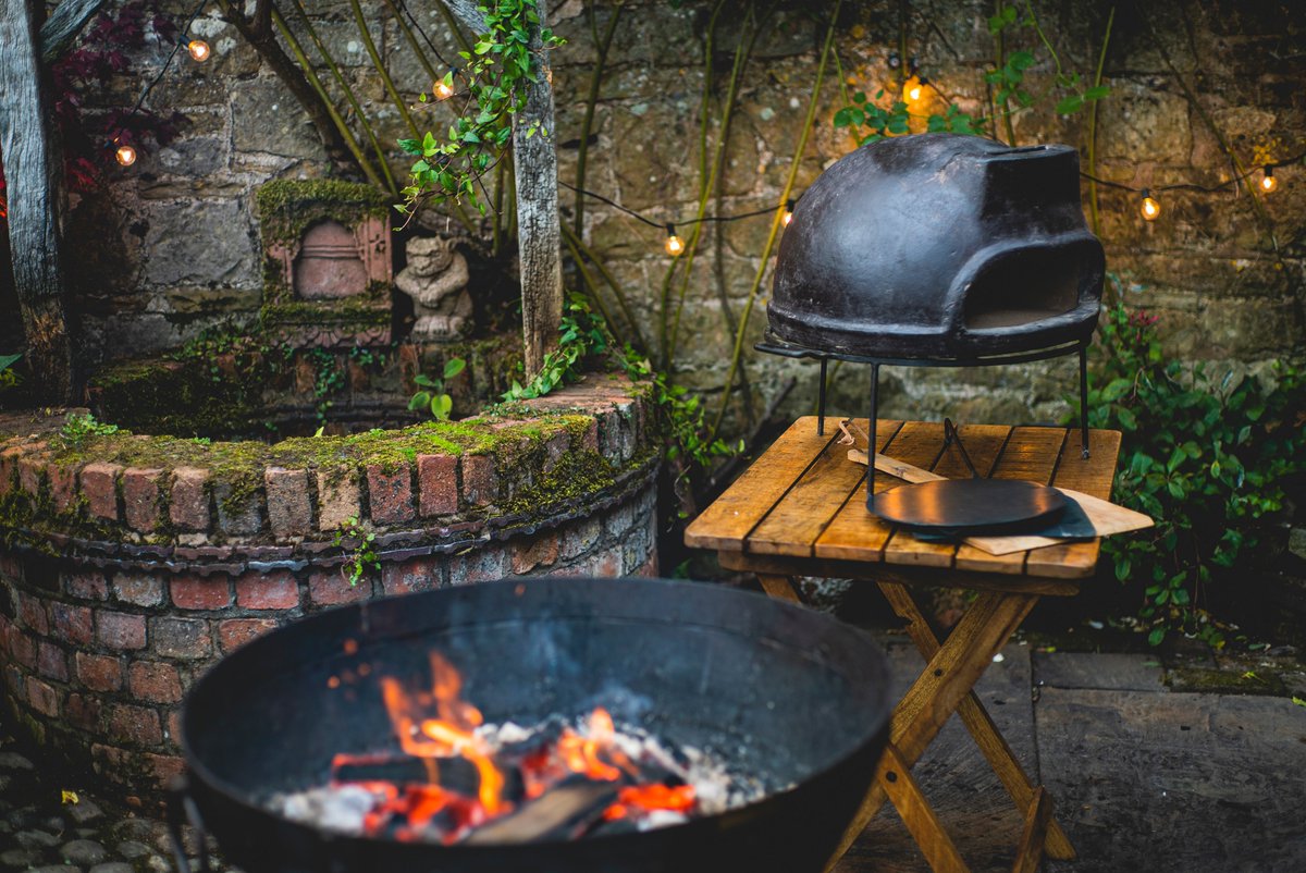 KadaiFirebowls's tweet photo. You can visit the #Kadai stand number 20V10-W11 at #Glee19 to find all your fave #garden and #bbq cooking items. Have a great show @Glee_Birmingham 
Designed in England - Made in India. https://t.co/DANdboo7AH