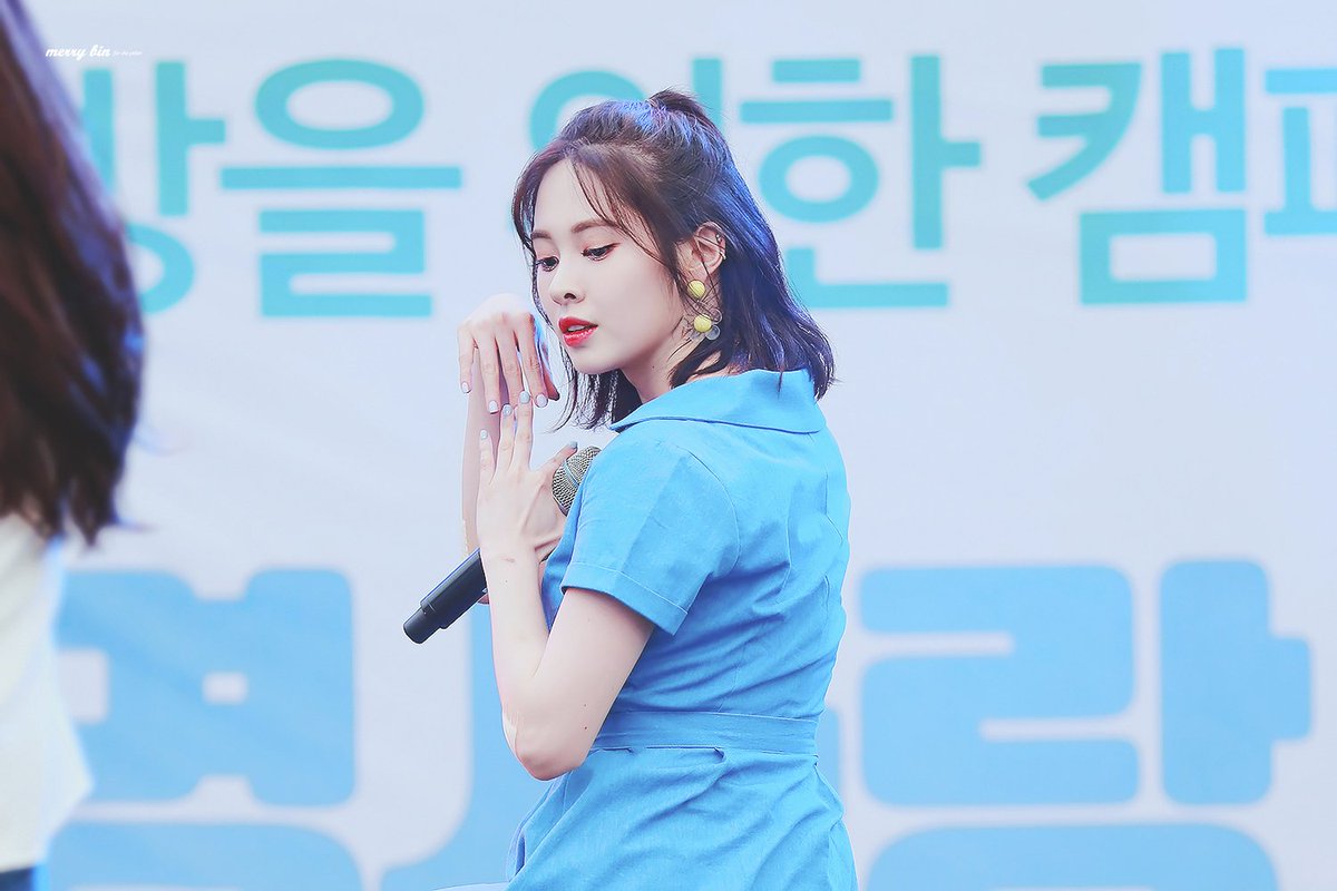 merrybin0713's tweet photo. 190908 
아마 난 Monday to Sunday 
네게 빠져 있을 것 같은데

#다이아 #DIA #예빈 #백예빈
@dia_official https://t.co/8vjcgXsZw2