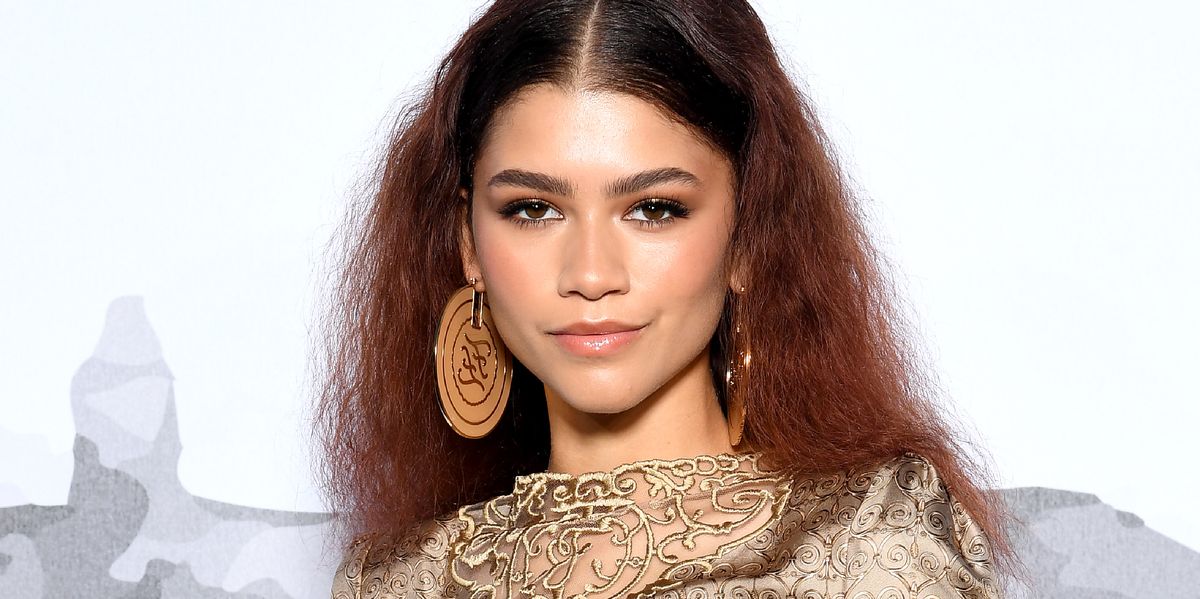 Seventeen On Twitter Zendaya Flaunts Her Natural Hair At Her