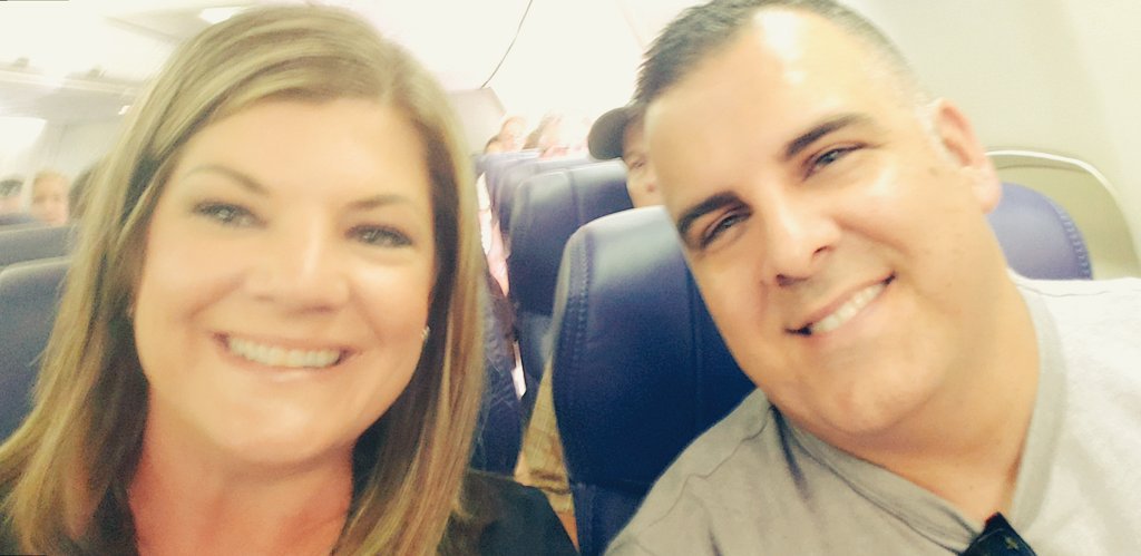 Chantille21's tweet photo. #denverorbust @MetroByTMobile #westregionsummit2019 #sactoden @jeah2977 #purplelife https://t.co/v7h1Lb0jWZ