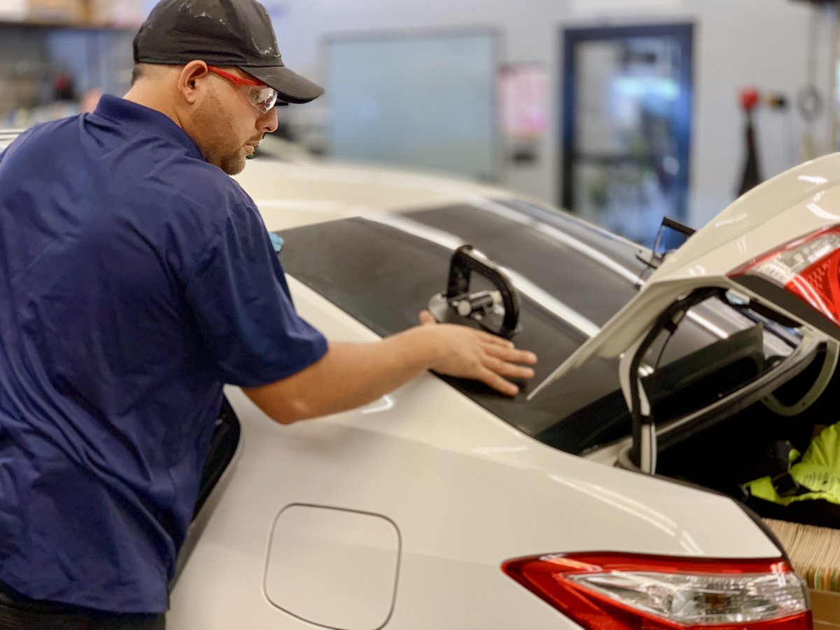 AGD AutoGlass & Tint (@agd_autoglass1) on Twitter photo ➡️ Rear glass replacement!
Keep your vehicle protected!
📲 Call Now!! 480-289-5108 or Text!! 480-388-3235 ➡️ Rear glass replacement!
Keep your vehicle protected!
📲 Call Now!! 480-289-5108 or Text!! 480-388-3235