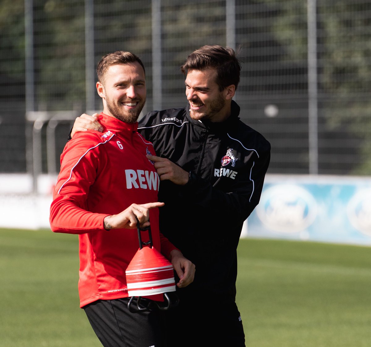 MarcoHoeger's tweet photo. That #feeling when you can play for YOUR #club 😃❤️🐐 #effzeh @fckoeln https://t.co/07aV87sAUY