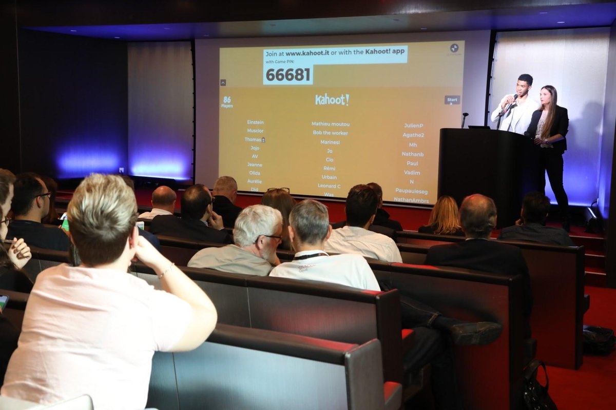 IESEG's tweet photo. Les étudiants du Master #DigitalMarketing &amp; #Innovation participent à un #Hackaton sur des problématiques posées par @AirFranceFR, @orange et @RenaultDigital_ au siège d'@Oracle_France 

#IESEGExperience #OracleHackaton https://t.co/incWhILIi5