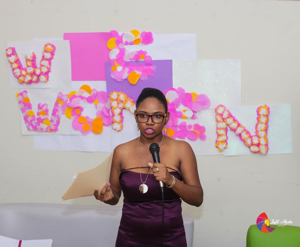 LightMediaGrou3's tweet photo. Le vendredi 6 septembre 2019 écoulé, Cedel Haïti accueillait le lancement officiel de WE WOMEN.

Avec son slogan " Connecting female writers ", WE WOMEN est une plate-forme dédiée à l'expression littéraire féminine. https://t.co/HqIhGHwIAF