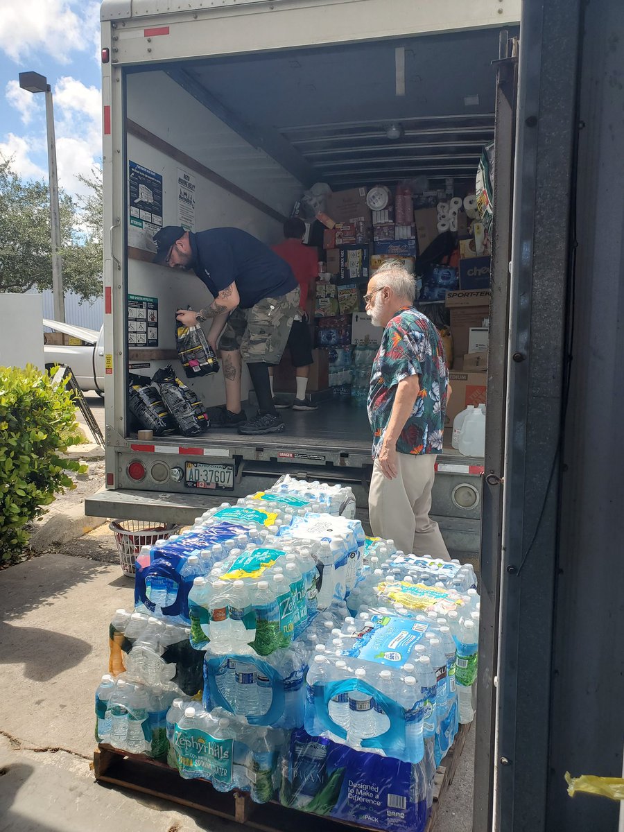 We are unloading our completely full 26ft U-Haul <a href="/wsvn/">WSVN 7 News</a> <a href="/WPLGLocal10/">WPLG Local 10 News</a> <a href="/nbc6/">NBC 6 South Florida</a> <a href="/BIG1059FM/">BIG 105.9</a> <a href="/ibToast/">Toast</a> <a href="/CBSMiami/">CBS Miami</a> <a href="/CoralSpringsFL/">Coral Springs, FL</a>