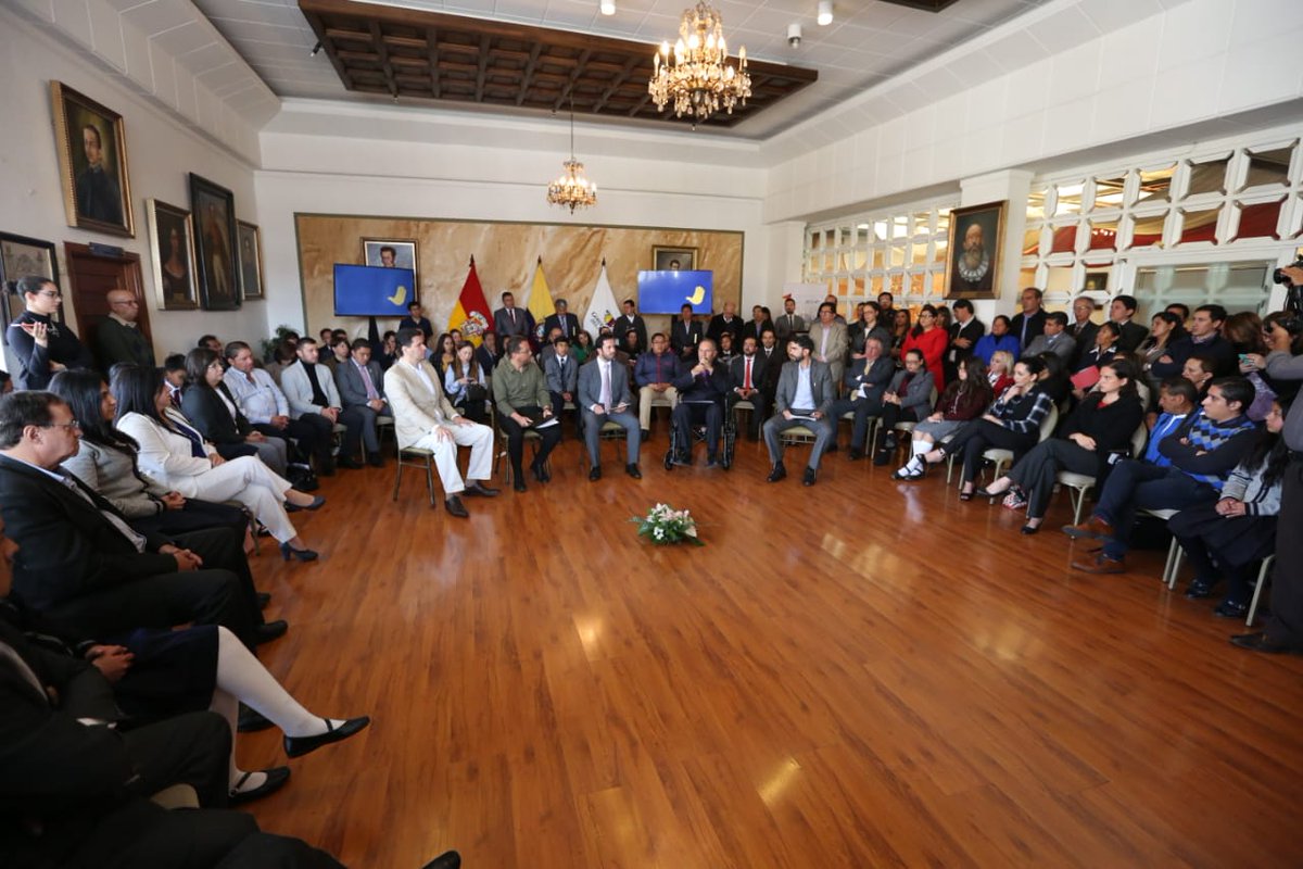 El Ministro <a href="/juanfervelasco/">Juan Fernando Velasco</a> participa en la presentación de la Agenda #UnidosPorCuenca que fortalece y promueve el diálogo ciudadano en el marco del Acuerdo Nacional 2030.