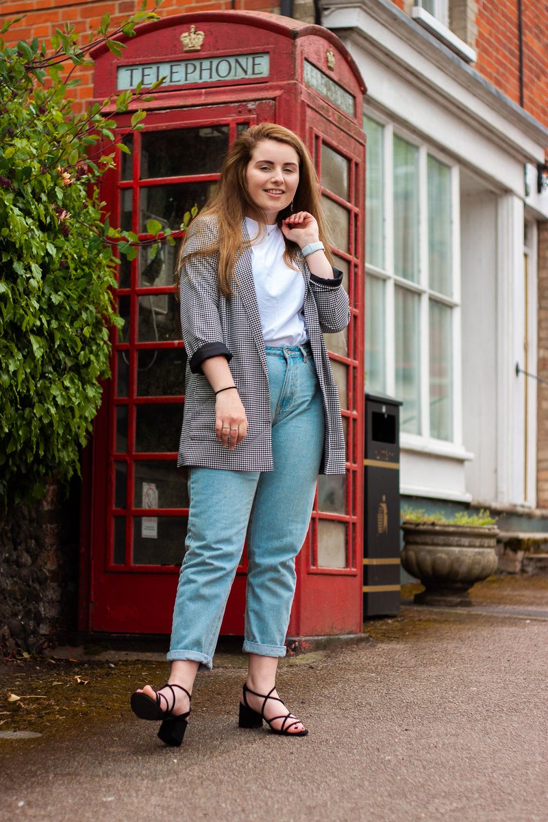 itsabinunn's tweet photo. Why a blazer is a core piece for your wardrobe this autumn
https://t.co/Pv4yNJcUd0
#blazers #transitionaloutfit #fashionblogger #bloggerssparkle #bloggerstyle https://t.co/NY4WyFiJxT