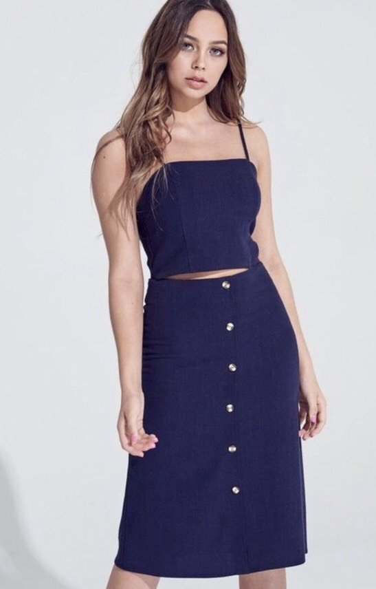 LITBoutique's tweet photo. Everybody needs a two piece navy outfit. 👗💙 Shop the crop top and midi skirt online and in stores today. https://t.co/ZEQFZxDTlf https://t.co/iuDb3RLzjZ