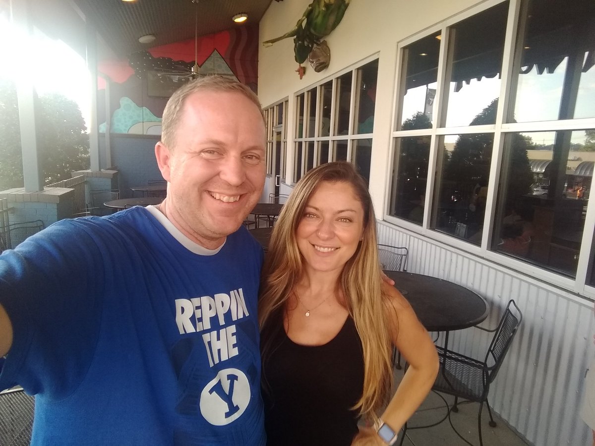 techguy's tweet photo. Forgot to tweet this out Saturday since it was game day, but thanks @MargaritaShefs for welcoming me to Knoxville so well. https://t.co/K8DnZOb11s