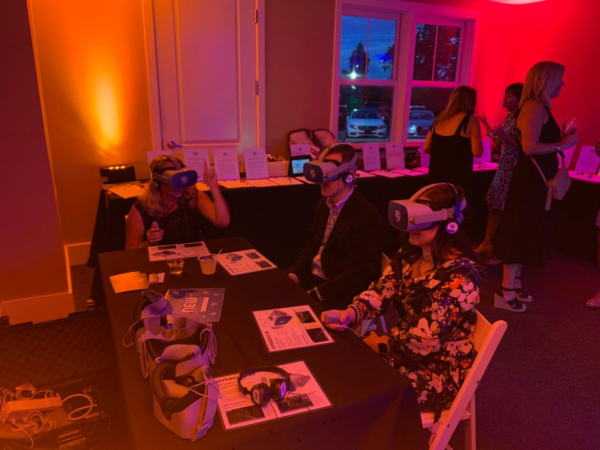 weare1111's tweet photo. Thank you Jacqueline E. Bayley Foundation for having Project 11:11 Inc elevate your event! JEBF’s mission is to save women’s lives by raising awareness of ovarian cancer, funding ovarian cancer research focused on early detection of ovarian cancer. https://t.co/aTdv1bg4x7