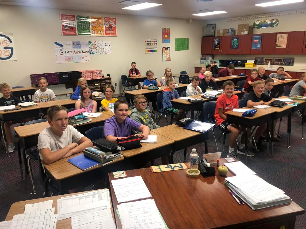 SewardBlueJays's tweet photo. Fifth grade students showed up early for an “early bird special” study session to prepare for their first math test of the year! Great job 5th grade! https://t.co/cl5SNLf8xR