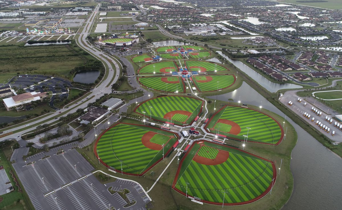 usssaspacecoast's tweet photo. Bird's eye view #playusssa #usssaspacecoast #instagramcomplextour https://t.co/53YR4Pvegn