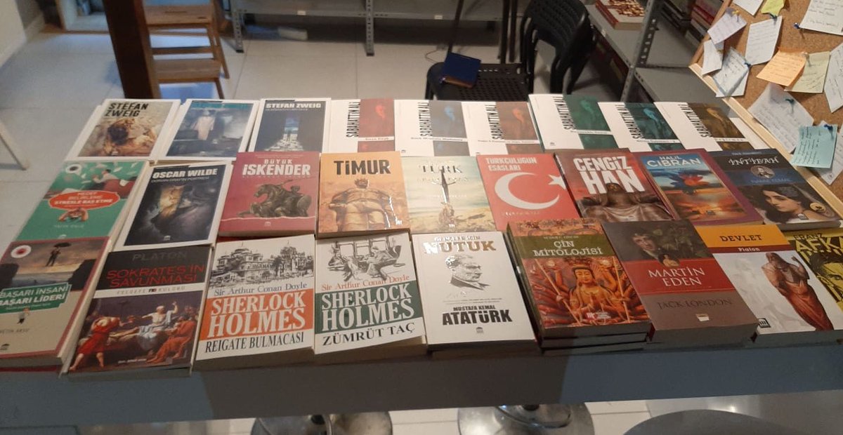 kitapdostumcom's tweet photo. #kitapdostummobiluygulaması kütüphanesine sizlerin talepleri doğrultusunda yeni kitaplar ekledik, haydi sizde uygulamamızı indirin ve kargo ücreti bile ödemeden binlerce kitaptan oluşan kütüphanemiz ile takasın keyfine varın 📚#paylaşmakgüzeldir #ücretsizkitaptakası https://t.co/loGFXYbzGW