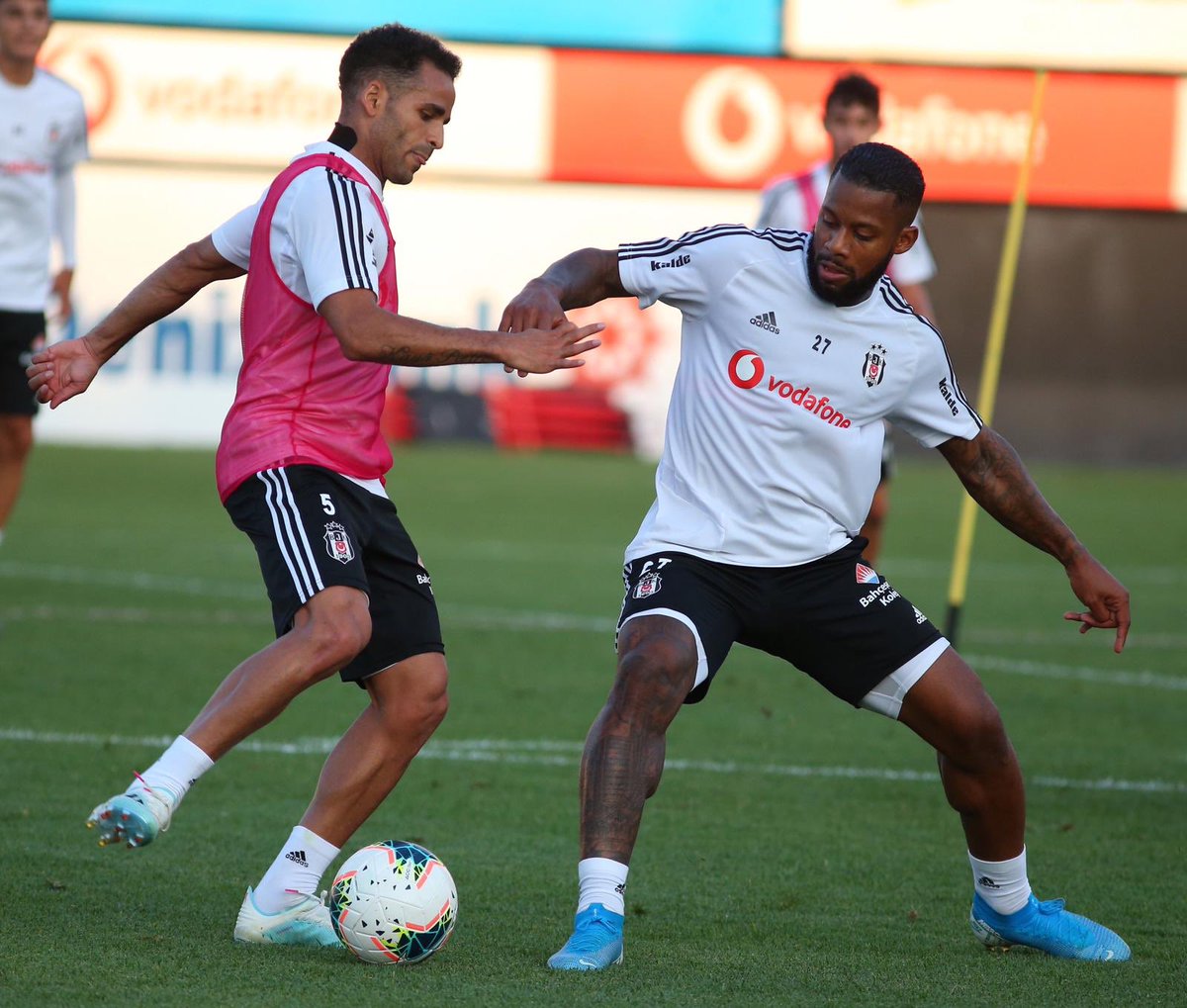 Besiktas's tweet photo. Gazişehir Gaziantep maçı hazırlıkları devam ediyor 🦅
#Beşiktaş https://t.co/brun57lPGC