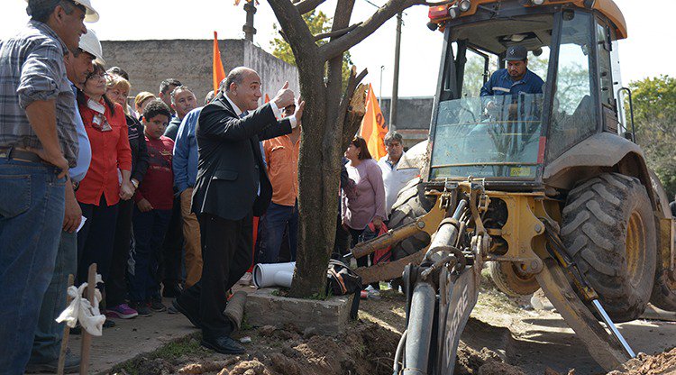 Juan Manzur tweet media