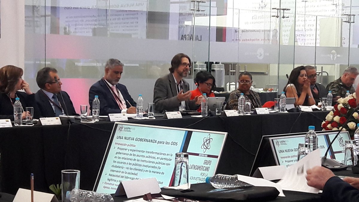 André Nöel, de <a href="/UNColombia/">UNColombia</a>, presenta la ponencia: “La nueva gobernanza y el desarrollo de los ODS: una perspectiva latinoamericana”, en la jornada de apertura de #LAGPAEcuador2019. El encuentro se realiza en la Plataforma Gubernamental de Gestión Financiera, en el norte de Quito