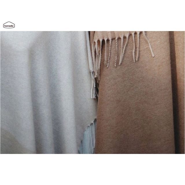 Homadic_'s tweet image. Make your choice #cashmere 👈🏼 or 👉🏼 #camelwool 🧐 
Both made with passion and care. 
#Fairfashion ✅ 
#Sustainablefashion ✅ 
#Slowfashion ✅ 
#makeadifference #sustainable
#cashmerelover #belgium #hyggylifestyle  #hygge #belgianbrand #belgianfashion #be… ift.tt/2HX7hNL