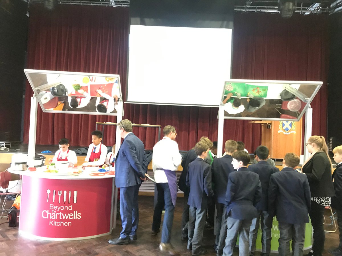 SASHerts's tweet photo. New First Formers had an excellent first PSHEE Day! The day started with some wise words from the Second Form, a digital safety talk, a Q&amp;A with the Police on Personal Safety, Health and Well-being workshop, first aid training, a cooking session and a talk on school values. https://t.co/VxL5vL7Qto