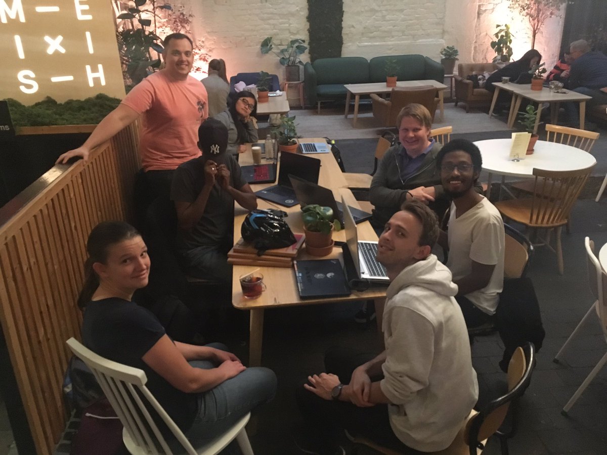 freeCodeCampOSL's tweet image. The Dream Team of @freeCodeCamp Oslo crushing it every Monday 🙌😁💻☕️ #freeCodeCamp #100DaysOfCode #CoffeeAndCode #webdev