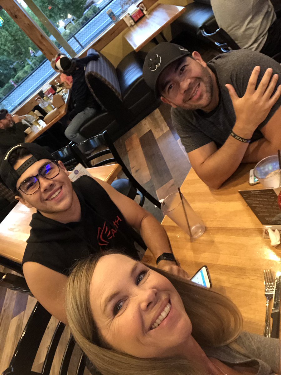 Stacican2's tweet photo. Thankful for a few short days with @drew_cantuuu in Oregon. Love this boy and his home away from home! @Boxer_Football https://t.co/JNhpLt2AhY