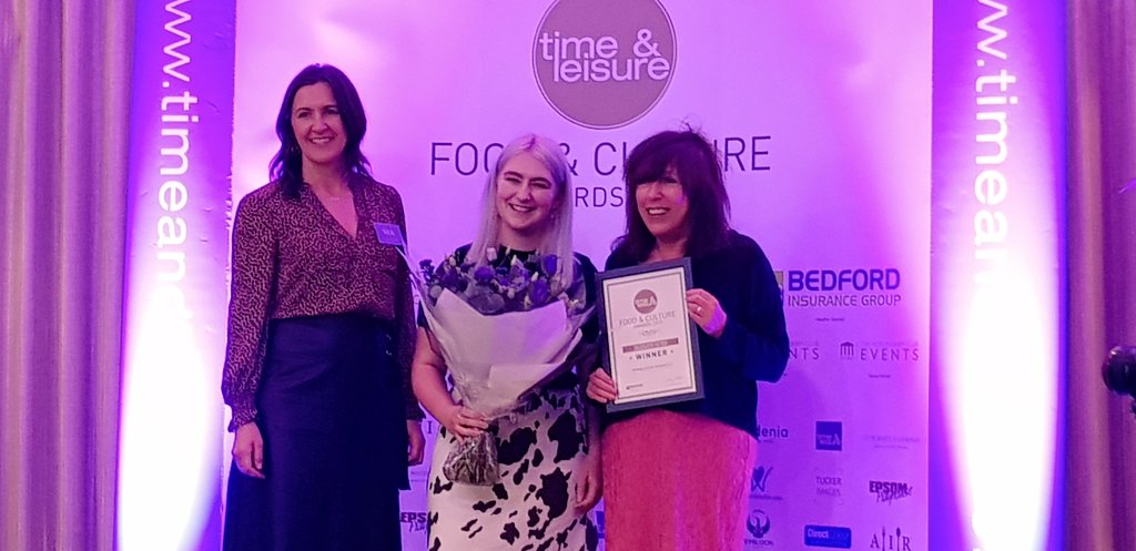 lovewimbledon's tweet photo. So delighted that @Wimbookfest won the Tony Kane cultural experience of the year in the #tlfca @timeandleisure How very appropriate! https://t.co/A1XGorowyN