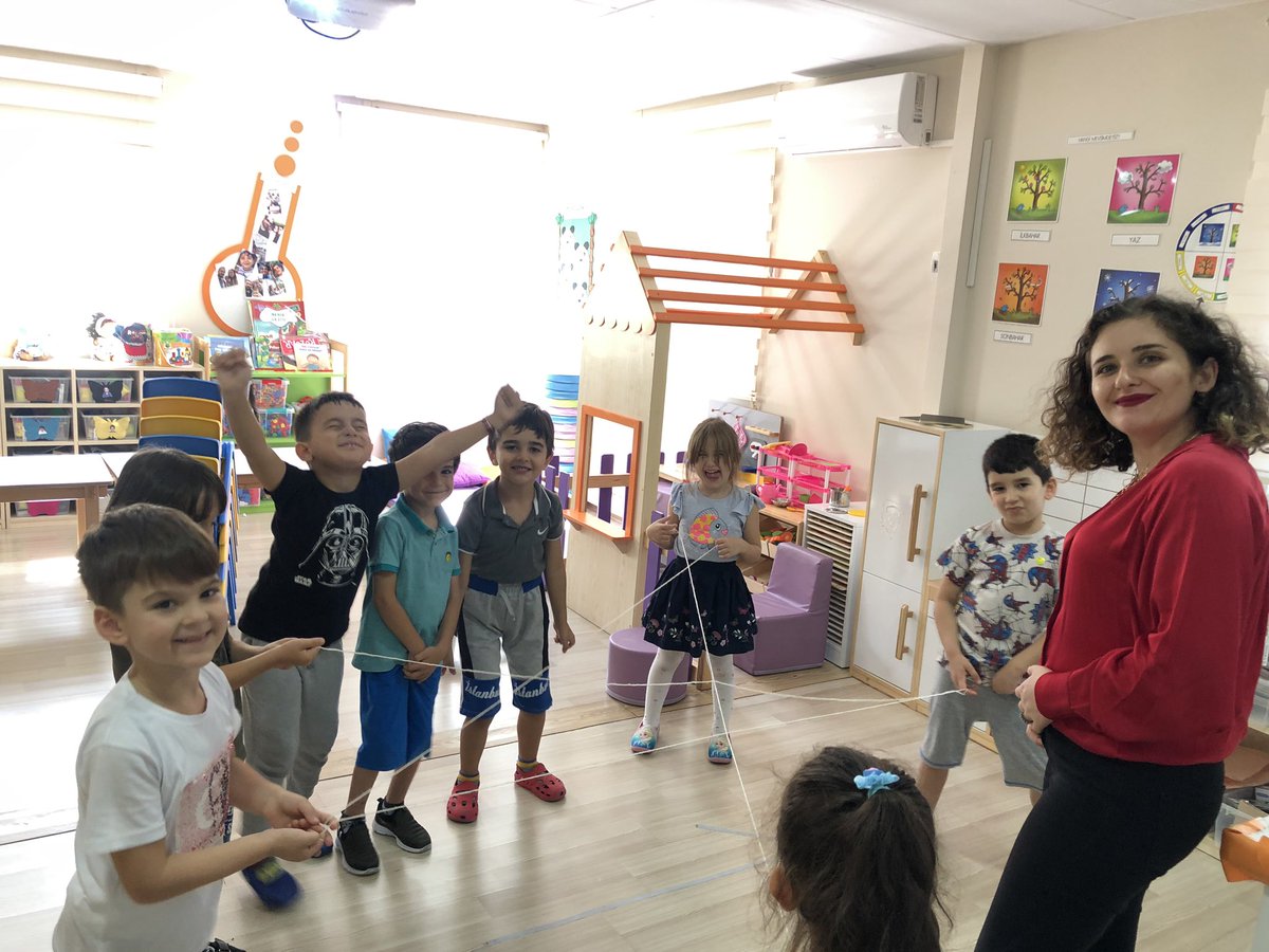 Örümcek ağı tanışma oyunumuz😊 <a href="/FatihilceMEM/">Fatih İlçe Millî Eğitim Müdürlüğü</a>