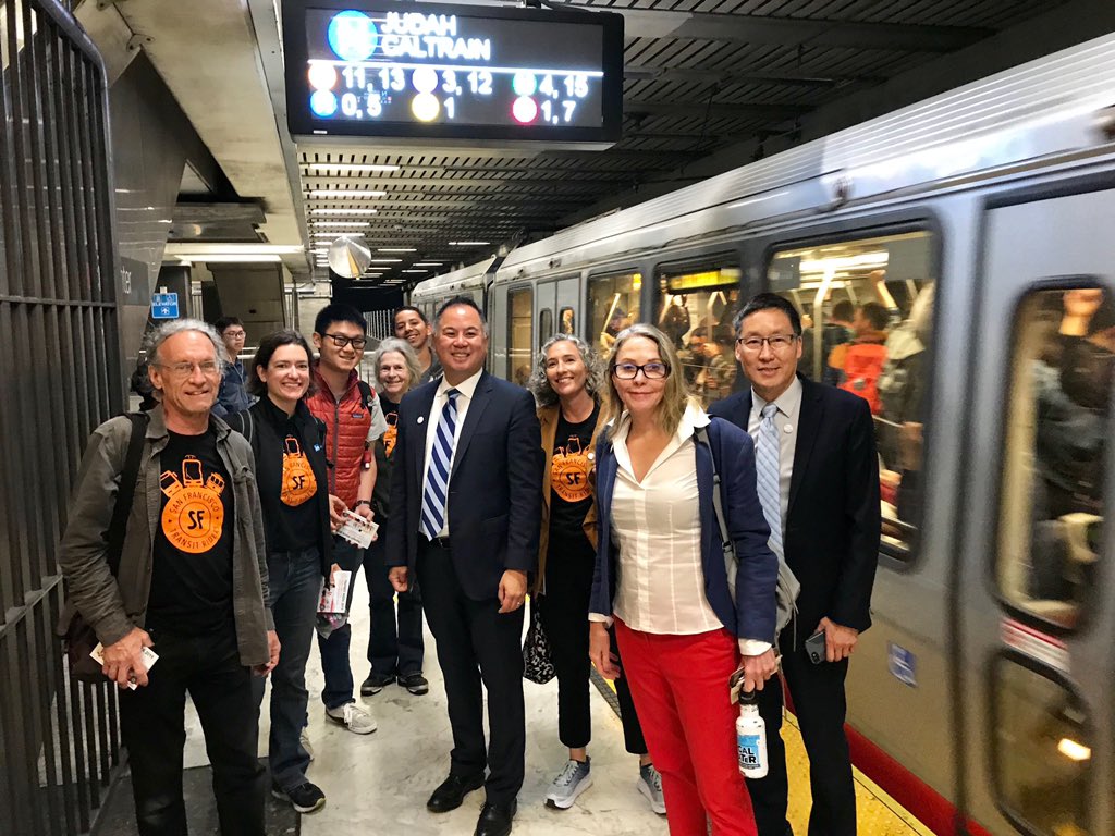VallieBrownD5's tweet image. Good morning San Francisco Transit Riders (@SFTRU)! Thank you for your advocacy. Looking forward to working with you for years to come to bring our transit system into the 21st century. #TransitWeek2019