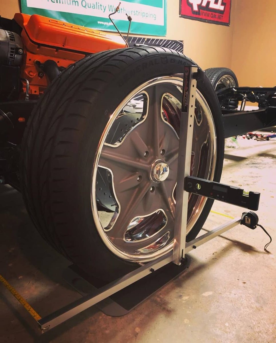 QTAlignment's tweet image. #MaintenanceMonday
@staffords_garage prepping for the #SEMA Shake Down Tour the #QuickTrick way. 

Repost @staffords_garage  -  Time to start dialing things in on the “BurleyWoods C10”. @quicktrickalignment makes lining things up a breeze with their trick alignment tool👌👌👊👊