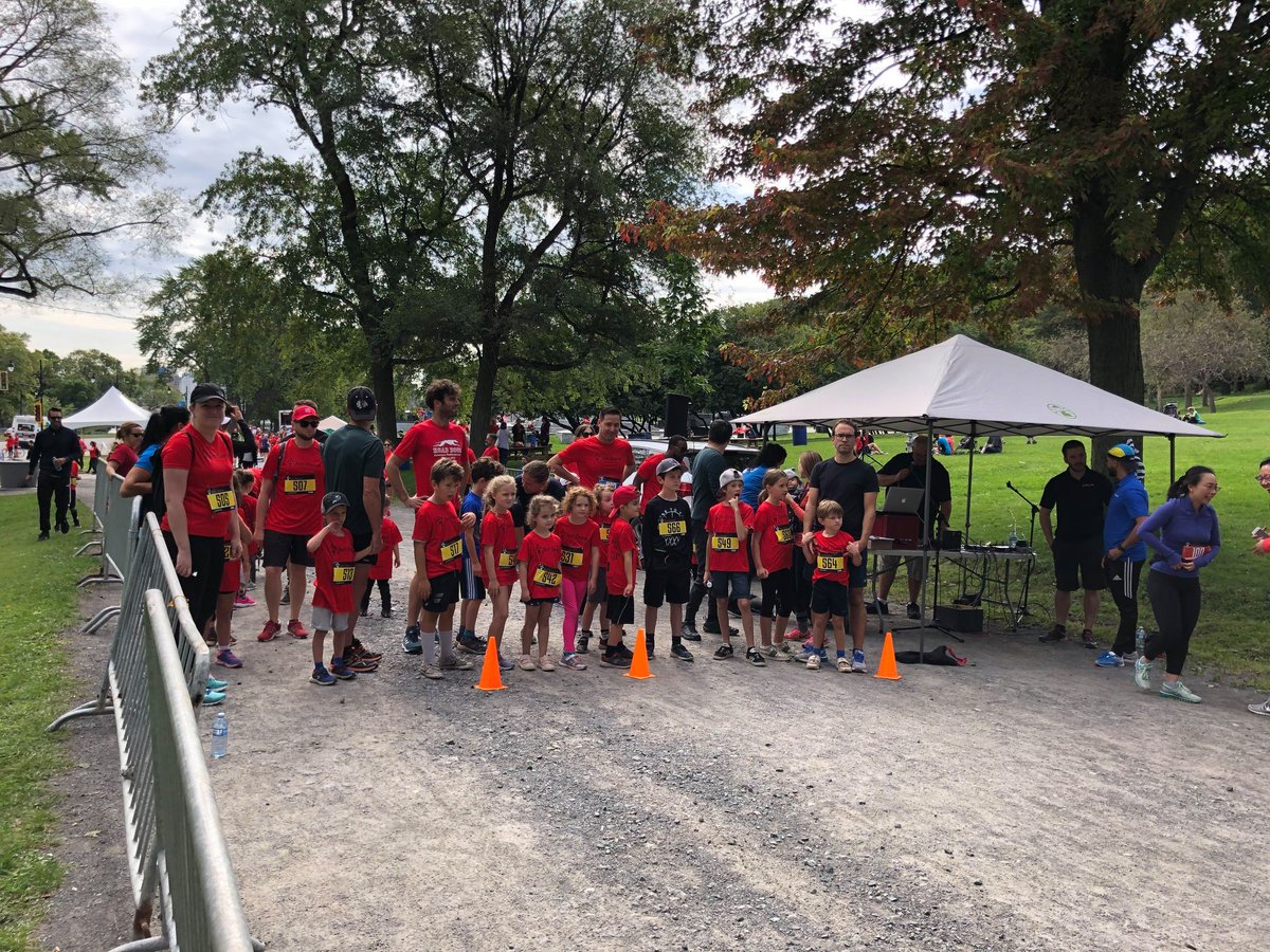 Samedi se tenait la JuriCourse, lors de laquelle 23 000$ ont été amassés et seront remis à Justice Pro Bono afin d'améliorer l'accès à la justice. Merci mille fois à l'équipe géniale de la JuriCourse. Merci beaucoup à tous les participants et partenaires de ce super événement.