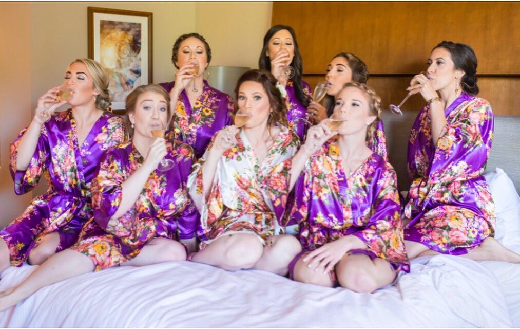 It’s time to buckle down and start the work week but all we want to do is 🥂 

#trustpinnacle #charlestonwedding #charlestonweddingphotographer #explorecharleston #marriagemonday #downtheaisle #charlestonweddingplanner #bridesmaids #champagnecampaign