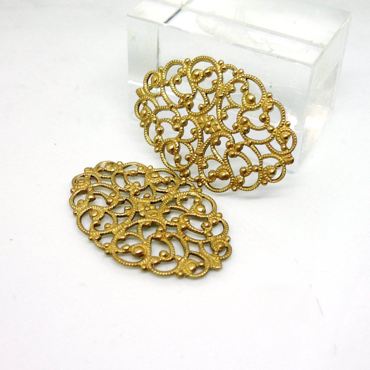 leonbor1's tweet photo. Okay. Long vacation, wonderful summer. But, the creation of jewelry continues. I share a wonderful find. Amazing filigree for creativity. Anyone. Of all craft. Recommend. Check out https://t.co/vwD6JPywr6 #jewelrymaking #craftsupplies #filigreestamping #jewelryfinding #etsyseller https://t.co/FbFjl35KEu