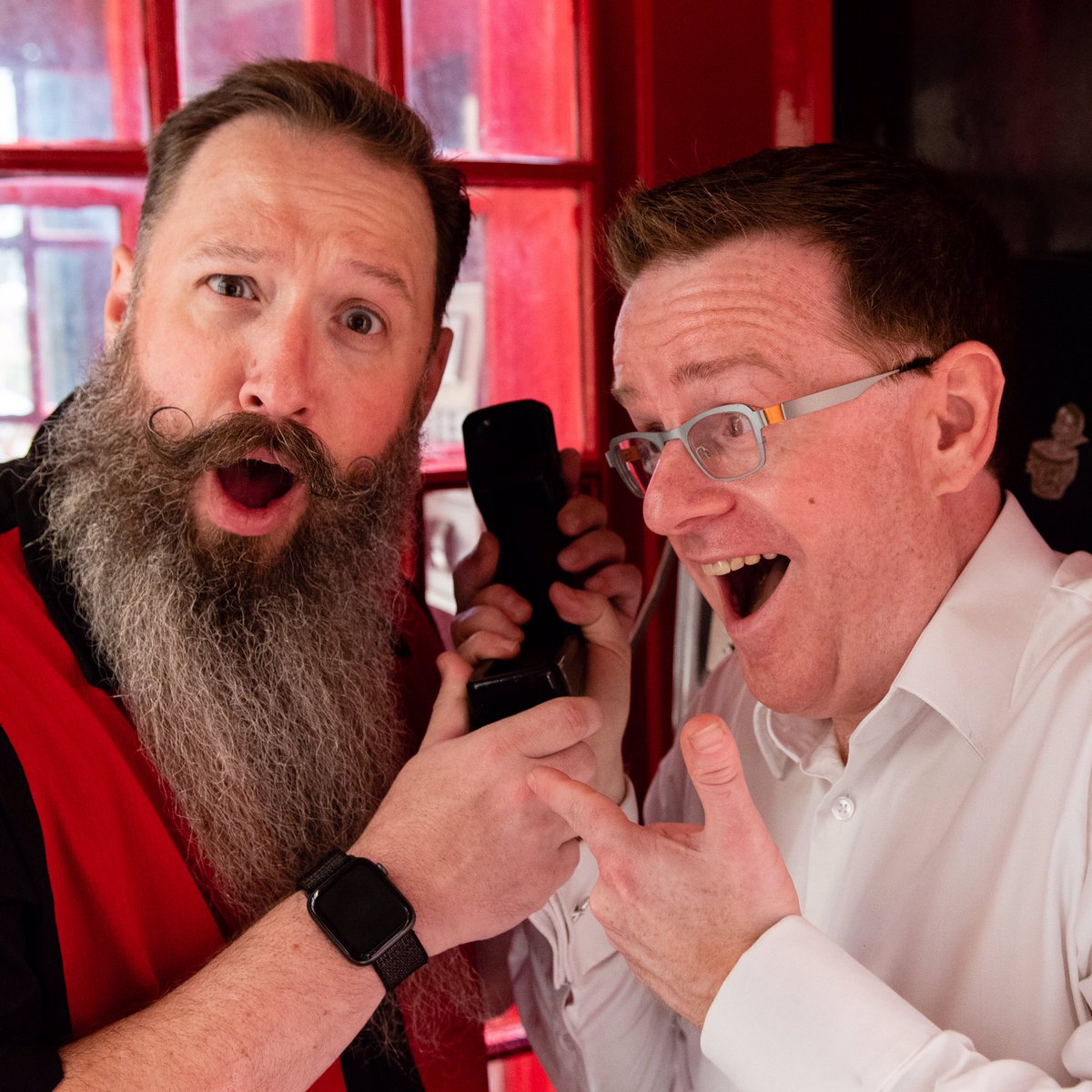 Ian Anderson Gray (@iagdotme) on Twitter photo Excited that <a href="/jeffsieh/">🟣 Jeff Sieh</a> and I are putting on a six-week mastermind on visual marketing and live video.
One live in-person training per week and private group.
What do you think this would be worth to you?
#BritAndaBeard #mastermind #livevideo #visualmarketing Excited that <a href="/jeffsieh/">🟣 Jeff Sieh</a> and I are putting on a six-week mastermind on visual marketing and live video.
One live in-person training per week and private group.
What do you think this would be worth to you?
#BritAndaBeard #mastermind #livevideo #visualmarketing