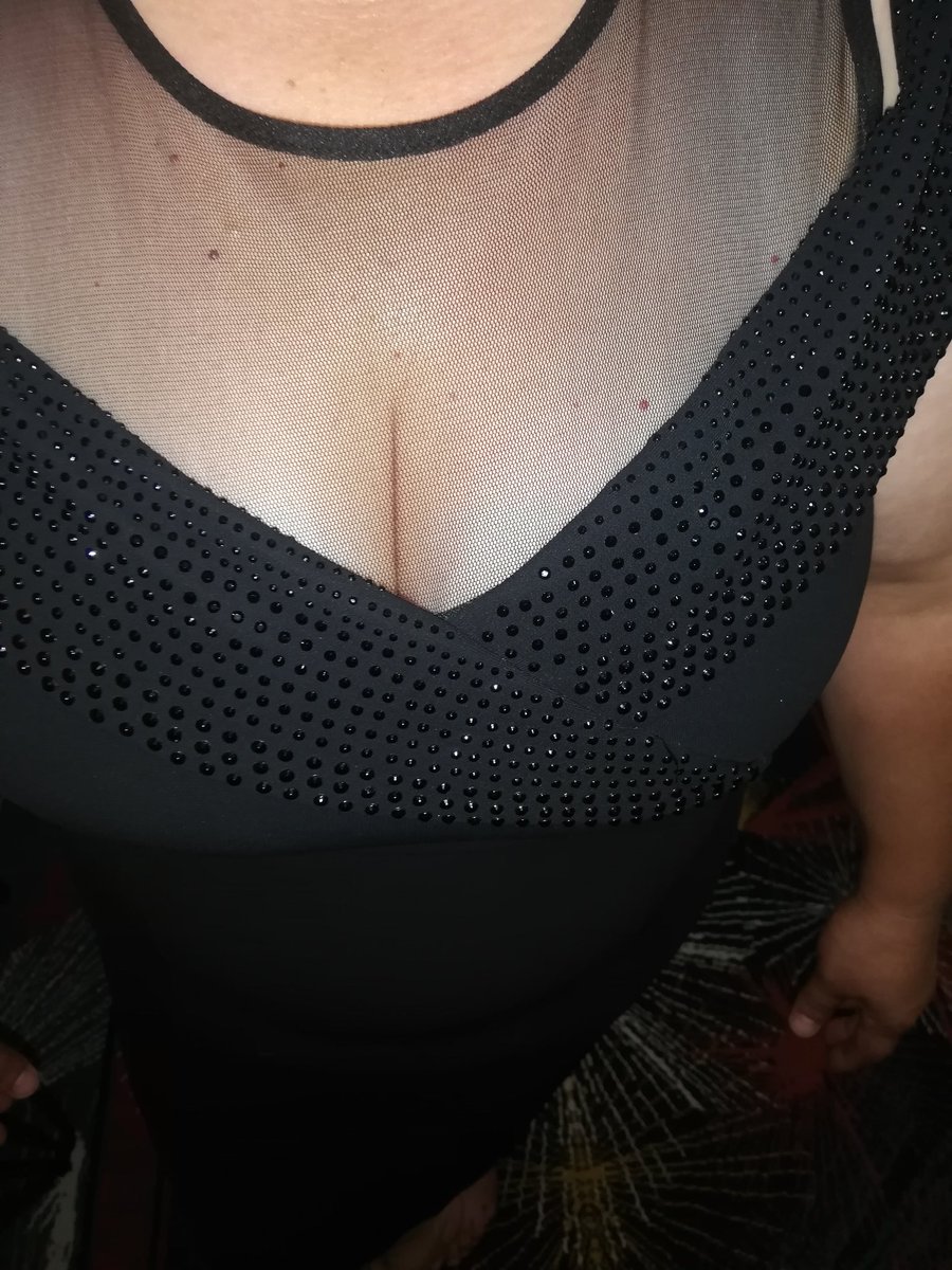 Slm sadece sex odaklı olmayan parti tadında eylrnceyi seven kişiler yazsın tabiki de içinde sexde olacak ama bazı hödük lerin düşündüğü şekilde degil saygılar