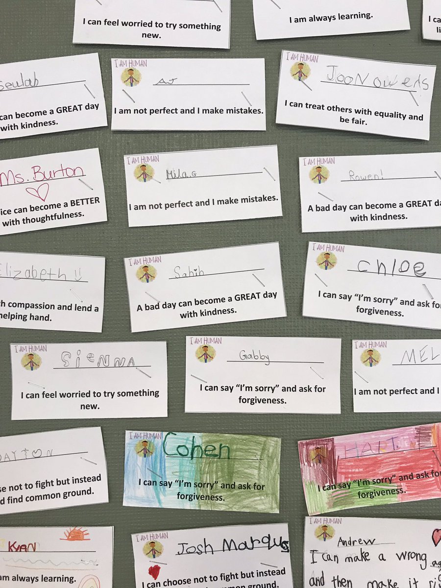 BeaumontPT's tweet photo. Meet the Staff tonight 5:30-6:30. Come by and check out our bulletin board inspired by the book “I am Human” #PTBacktoSchool #AccomplishAnything https://t.co/4SGxO287SJ