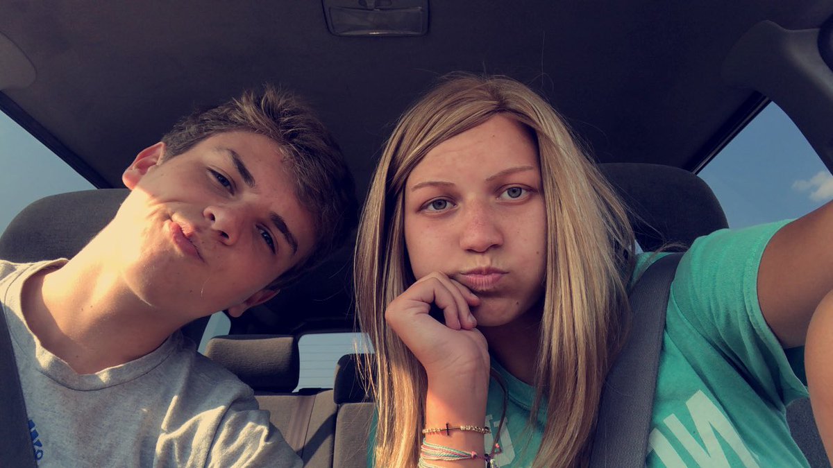 abbyburger4's tweet photo. Happy Birthday @jakepurdue1 💞 Thanks for being the best and for making me so happy!!:) Hope u have the best day 🤗🥰 https://t.co/ed1gYcQRF3