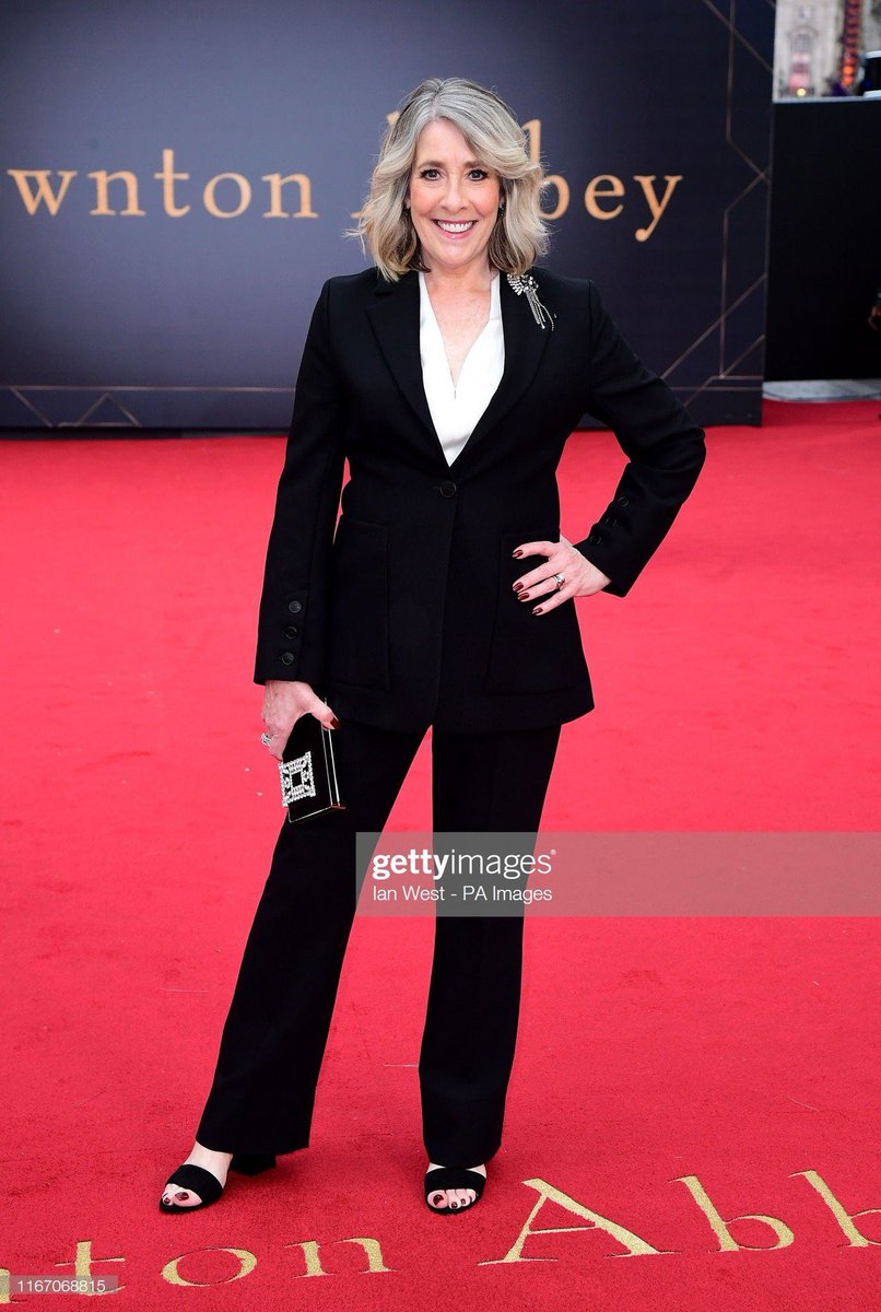 DowntonLive's tweet photo. Everybody’s favourite housekeeper #MrsCarson #MrsHughes also known as the one and only #PhyllisLogan arrives at the world premiere of #DowntonAbbeyFilm at London’s @DiscoverLSQ on Monday 9th September 2019 #DowntonAbbeyLive #TeamDownstairs https://t.co/qm2HE9t4MC