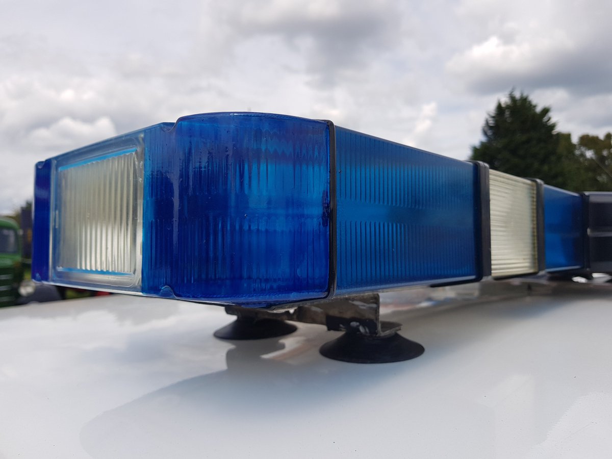 A4146 Tongwell Street is shut eastbound by a crash between Brickhill Street (Walton Park Roundabout) to Bletcham Way (Browns Wood Roundabout).

Affecting traffic around the area

#HeartNews