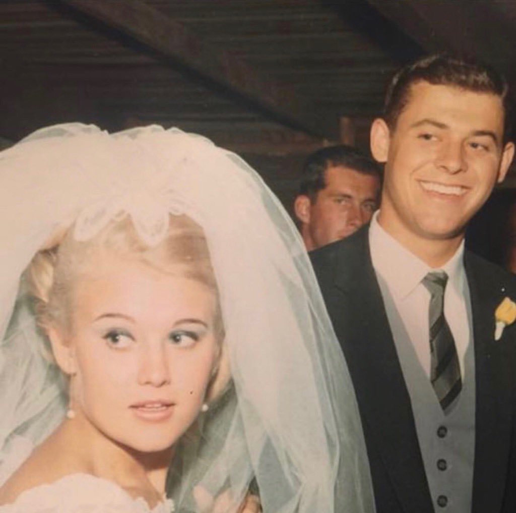 bret boone wife | shop-happyland.com