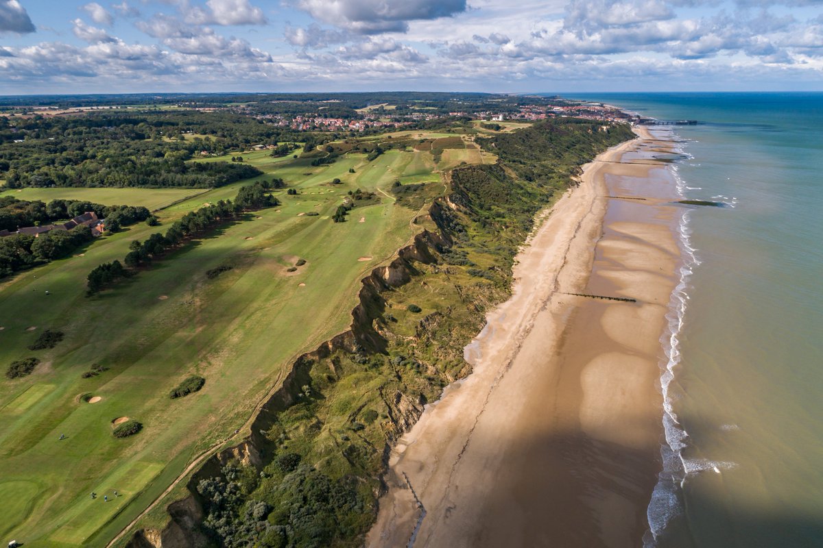 Have you visited #NorthNorfolk's Deep History Coast yet? There is so much to see and discover. See our top ten facts to whet any explorer's appetite! bit.ly/2lxpUzE #DeepHistoryCoast #ExplorersWelcome