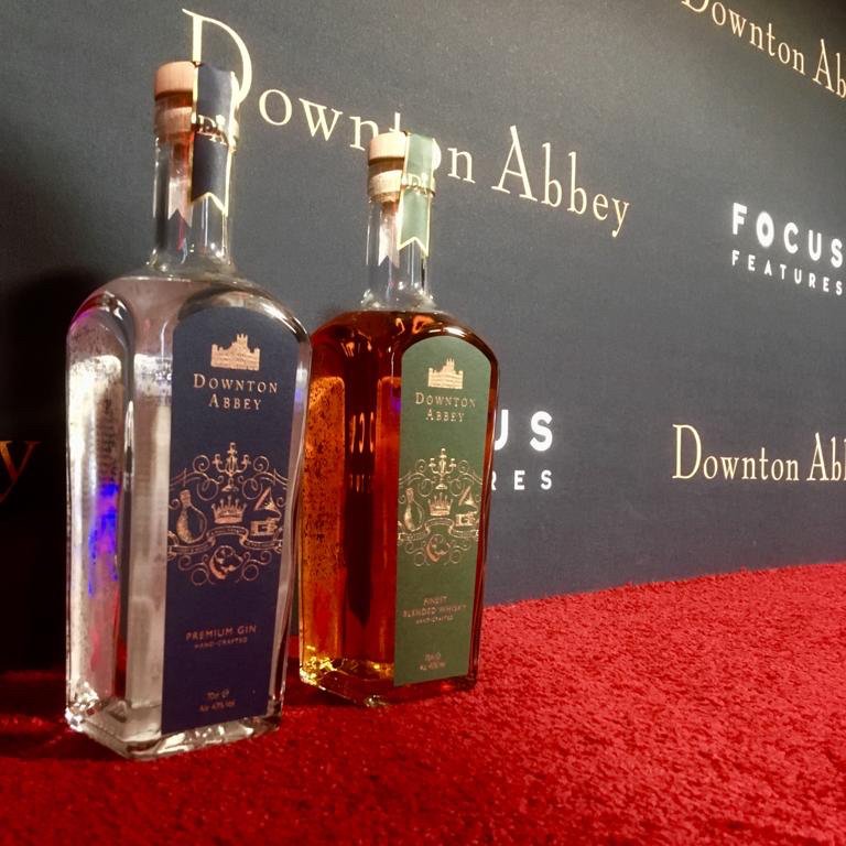 Downton Abbey Drinks tweet media
